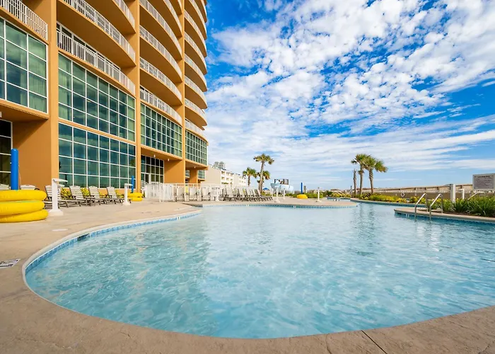 Phoenix Gulf Towers 1008 Apartment