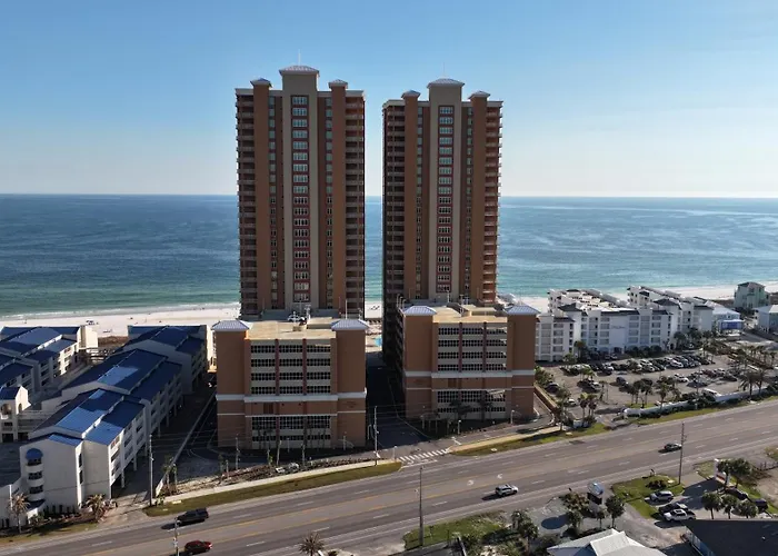 Phoenix Gulf Towers 1008 Apartment *